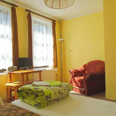 Konukevi Wellness Lazne Jablonec 3*