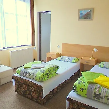 Konukevi Wellness Lazne Jablonec 3*